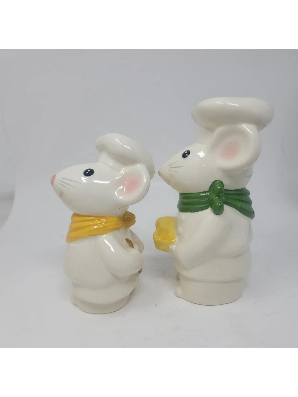 Vintage Ceramic Chef Mice Salt and Pepper Shakers Spoon and Cheese Figures